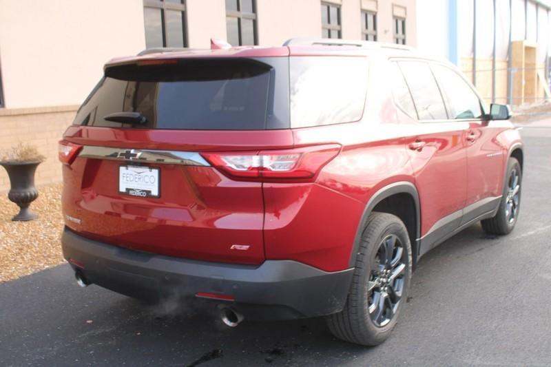 used 2018 Chevrolet Traverse car, priced at $18,495