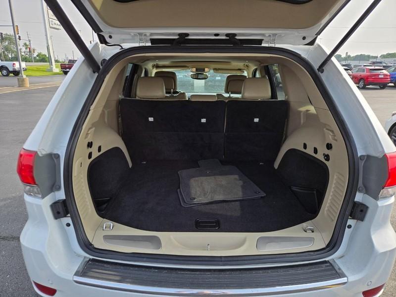 used 2019 Jeep Grand Cherokee car, priced at $25,000