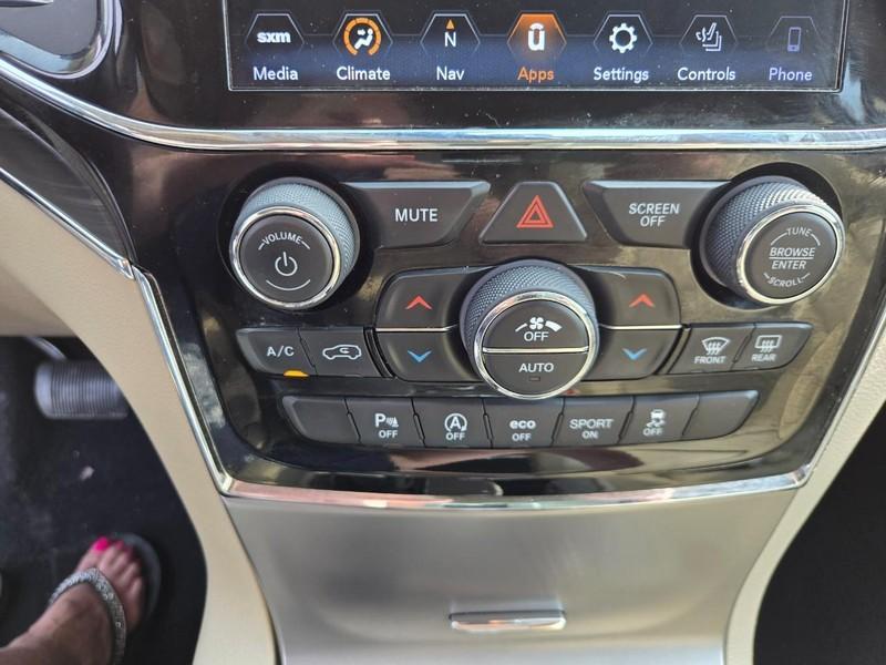 used 2019 Jeep Grand Cherokee car, priced at $25,000