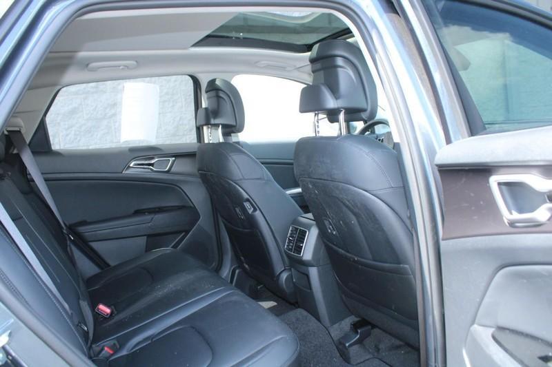 used 2025 Kia Sportage Hybrid car, priced at $33,800