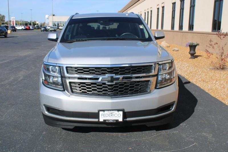 used 2016 Chevrolet Suburban car, priced at $17,895