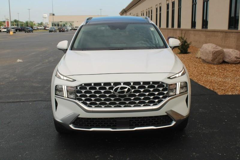 used 2022 Hyundai Santa Fe car, priced at $25,990