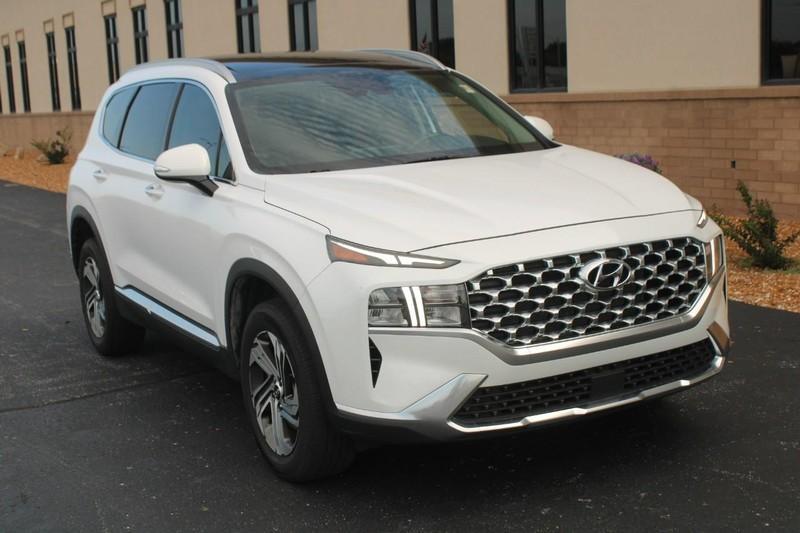 used 2022 Hyundai Santa Fe car, priced at $25,990