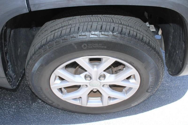 used 2022 Jeep Grand Cherokee L car, priced at $36,757