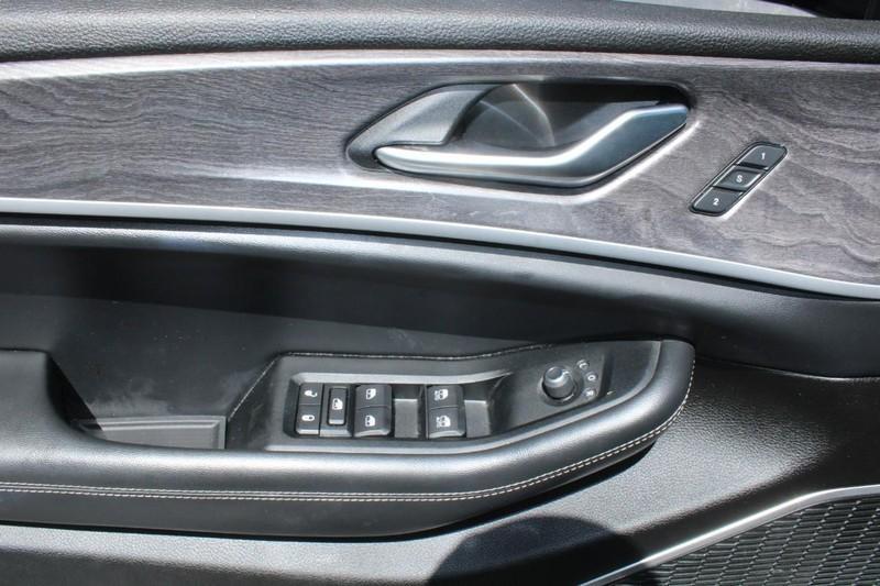 used 2022 Jeep Grand Cherokee L car, priced at $36,757
