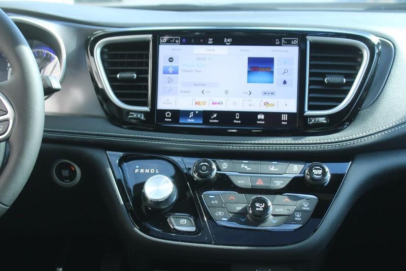 new 2026 Chrysler Pacifica car, priced at $46,505