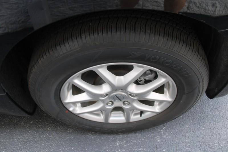 used 2024 Chrysler Pacifica car, priced at $38,900