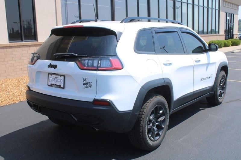 used 2022 Jeep Cherokee car, priced at $23,995