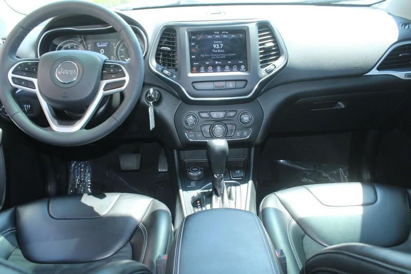 used 2022 Jeep Cherokee car, priced at $23,995