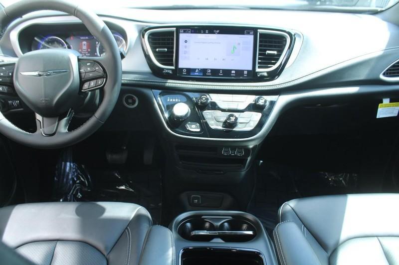 used 2024 Chrysler Pacifica car, priced at $40,900