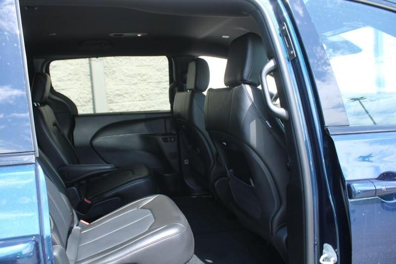 used 2024 Chrysler Pacifica car, priced at $40,900