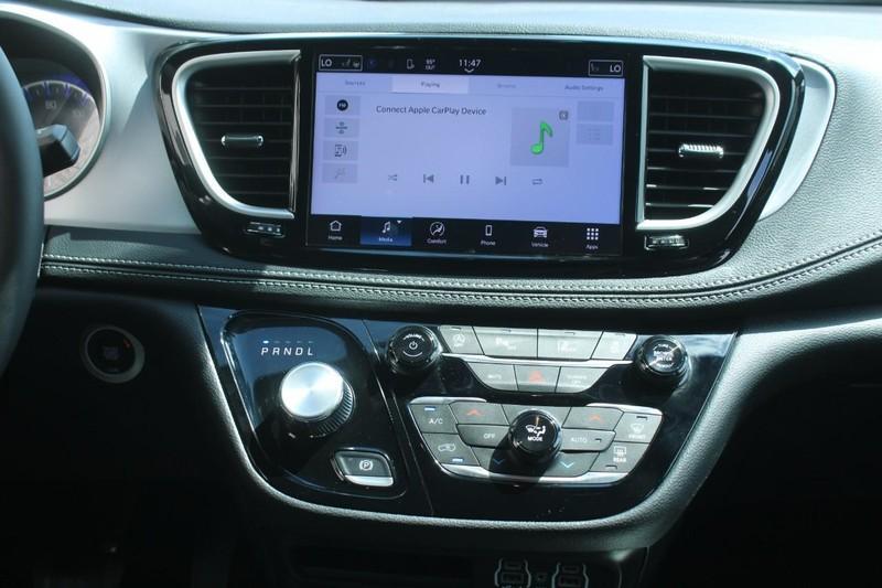 used 2024 Chrysler Pacifica car, priced at $40,900
