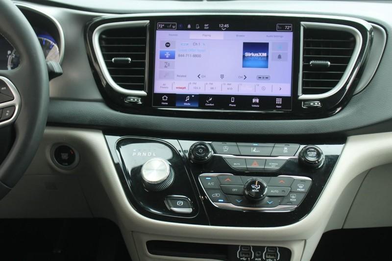 used 2022 Chrysler Pacifica car, priced at $22,697