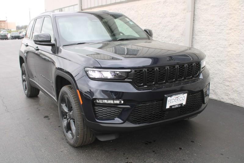 new 2024 Jeep Grand Cherokee car, priced at $43,495