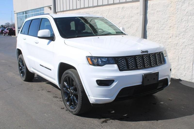 used 2021 Jeep Grand Cherokee car, priced at $29,990