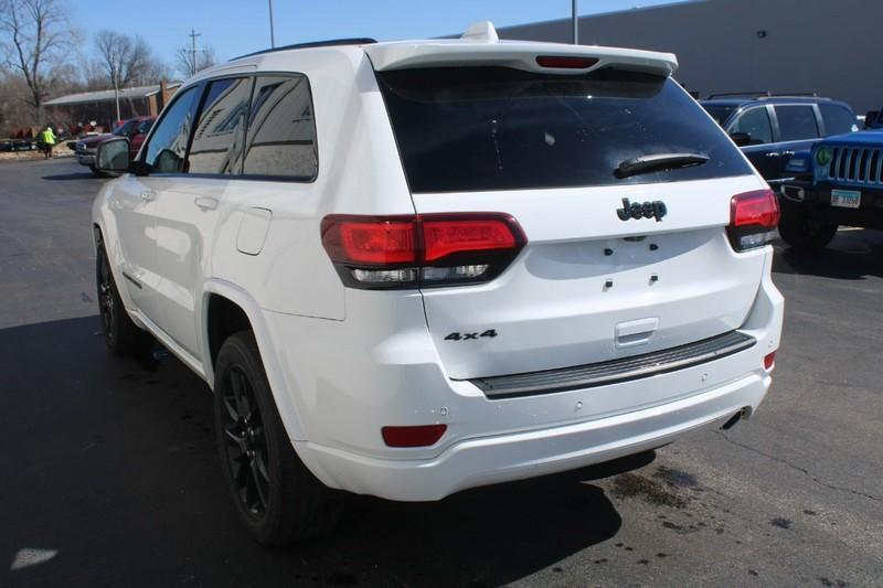 used 2021 Jeep Grand Cherokee car, priced at $29,990