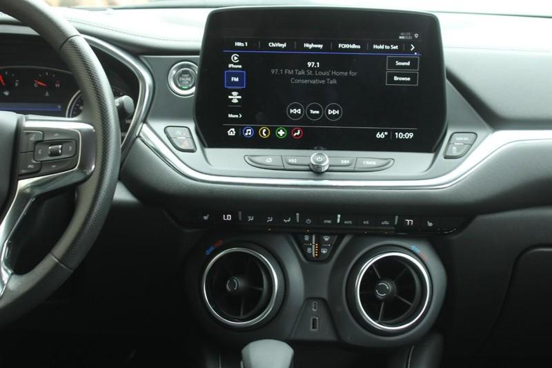 used 2023 Chevrolet Blazer car, priced at $27,899