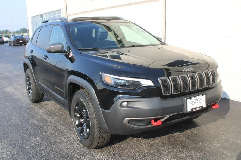 used 2019 Jeep Cherokee car, priced at $25,990