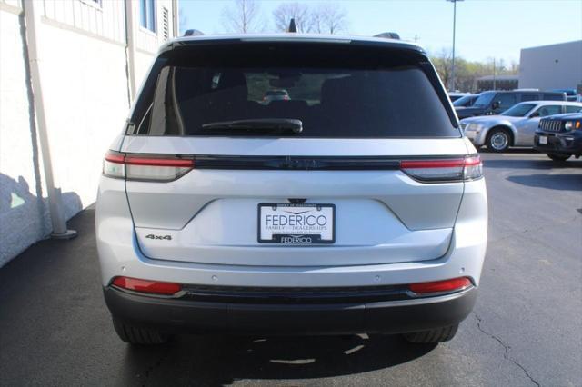 new 2024 Jeep Grand Cherokee car, priced at $40,495