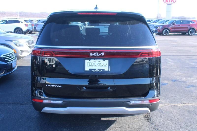 used 2023 Kia Carnival car, priced at $25,999