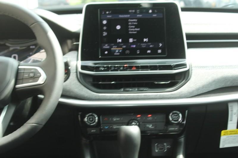 new 2025 Jeep Compass car, priced at $25,760