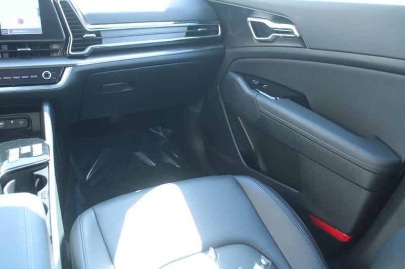 used 2025 Kia Sportage car, priced at $30,200