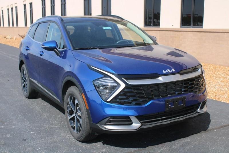 used 2025 Kia Sportage car, priced at $30,200