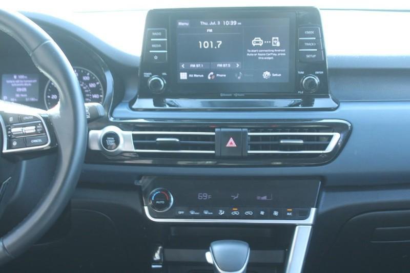 used 2023 Kia Seltos car, priced at $21,890