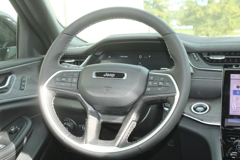 new 2025 Jeep Grand Cherokee L car, priced at $55,400