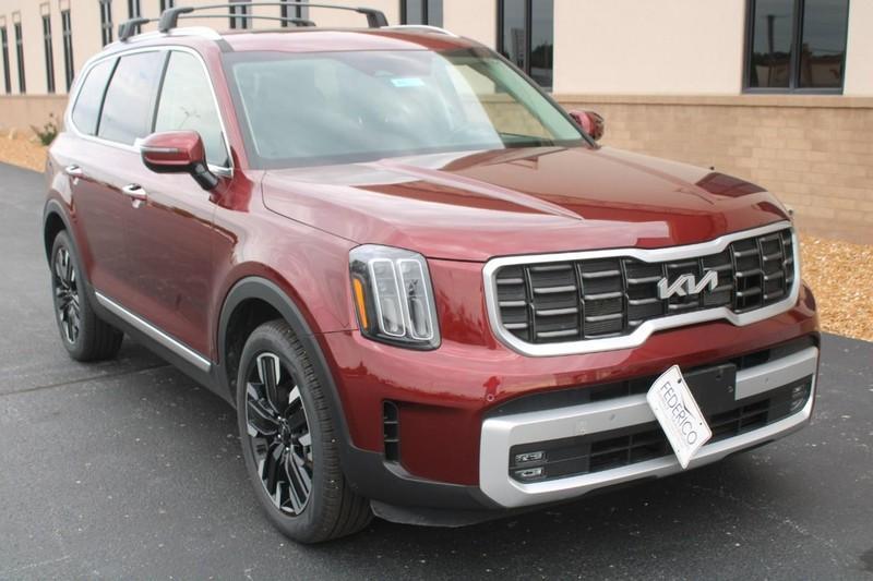 used 2024 Kia Telluride car, priced at $42,990
