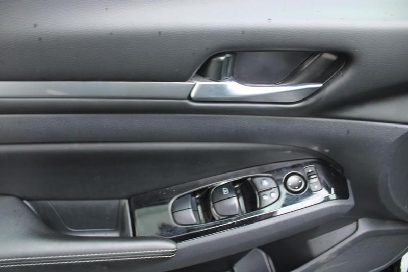 used 2023 Nissan Altima car, priced at $18,550