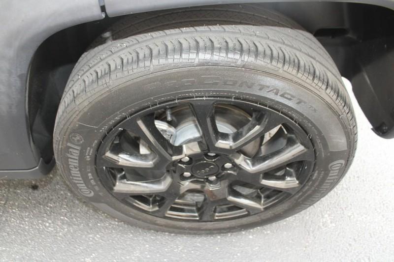 used 2022 Jeep Compass car, priced at $24,800