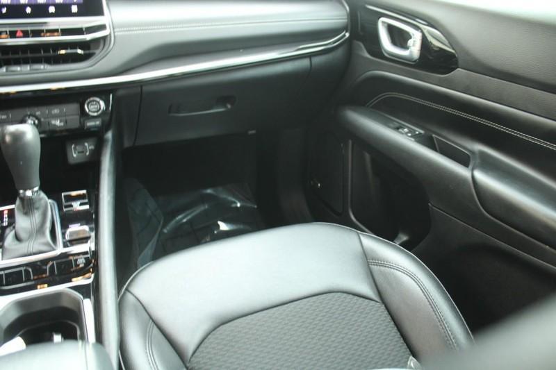 used 2022 Jeep Compass car, priced at $24,800