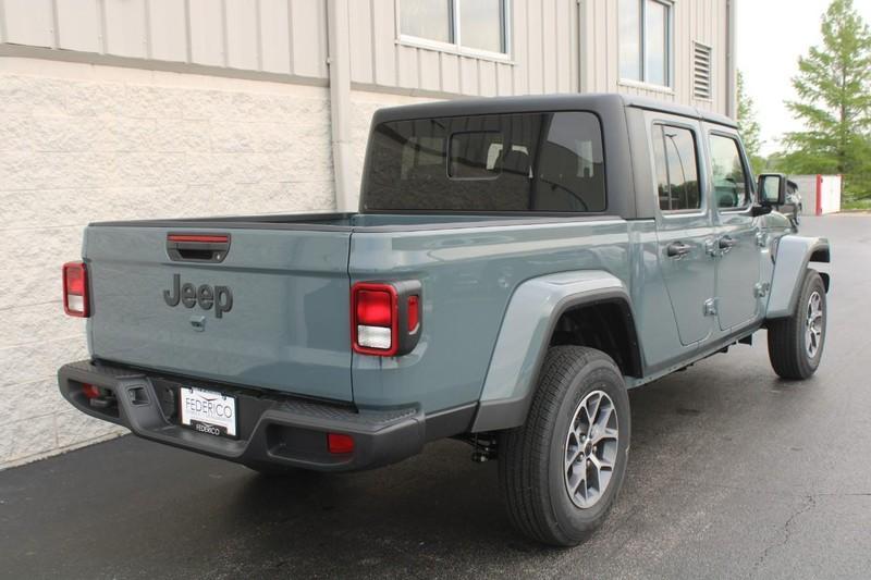 new 2024 Jeep Gladiator car, priced at $48,990