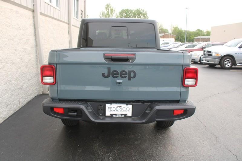 new 2024 Jeep Gladiator car, priced at $48,990