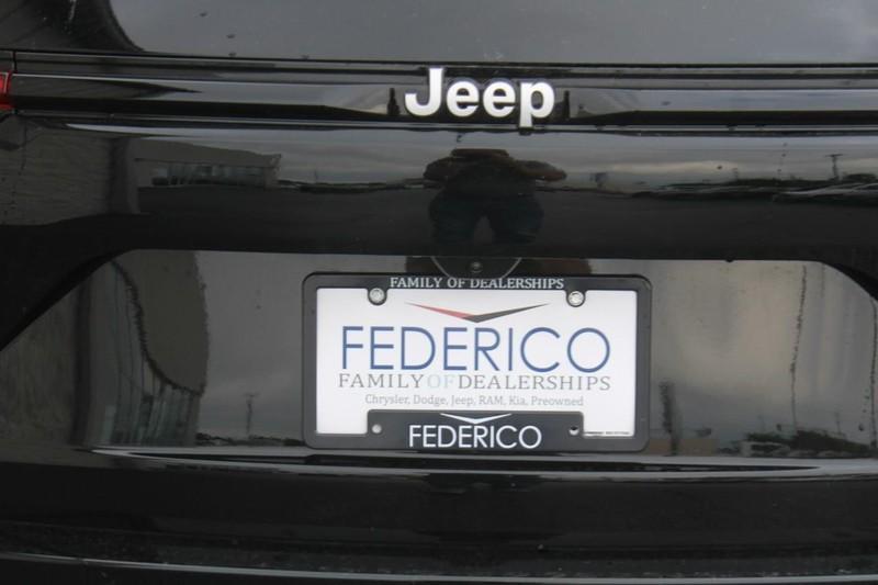 new 2025 Jeep Grand Cherokee car, priced at $54,651