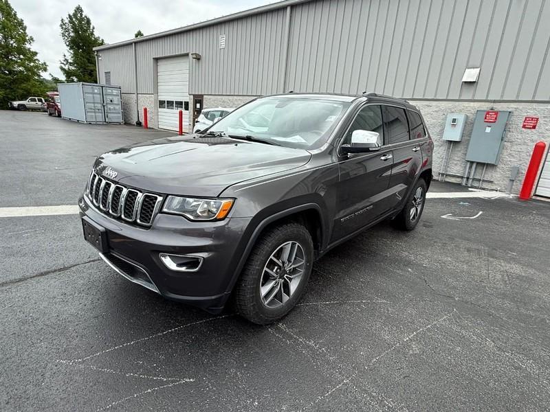 used 2020 Jeep Grand Cherokee car, priced at $13,875