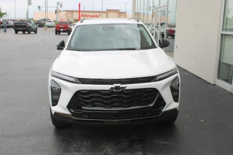 used 2024 Chevrolet Trax car, priced at $25,900