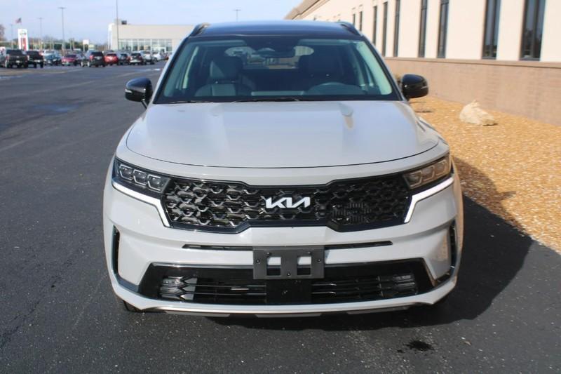 used 2023 Kia Sorento car, priced at $32,500