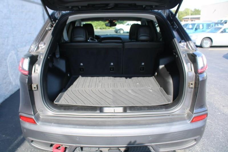 used 2021 Jeep Cherokee car, priced at $27,800