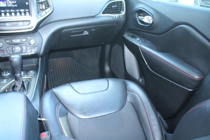 used 2021 Jeep Cherokee car, priced at $27,800