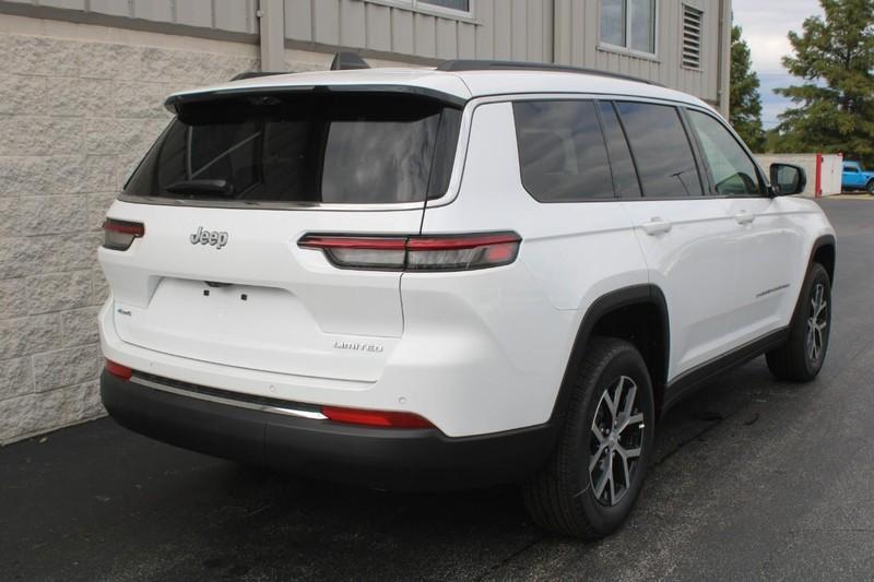 new 2024 Jeep Grand Cherokee L car, priced at $48,495