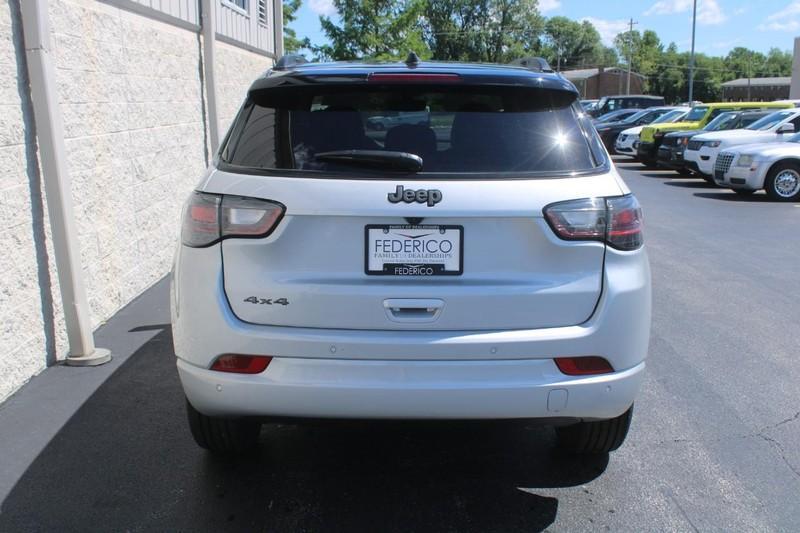 new 2024 Jeep Compass car, priced at $33,995