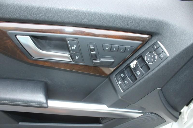 used 2015 Mercedes-Benz GLK-Class car, priced at $10,000
