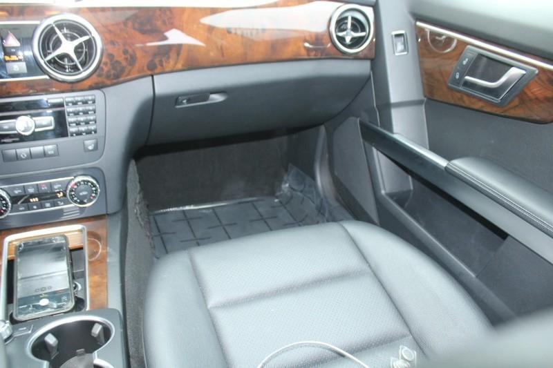 used 2015 Mercedes-Benz GLK-Class car, priced at $10,000