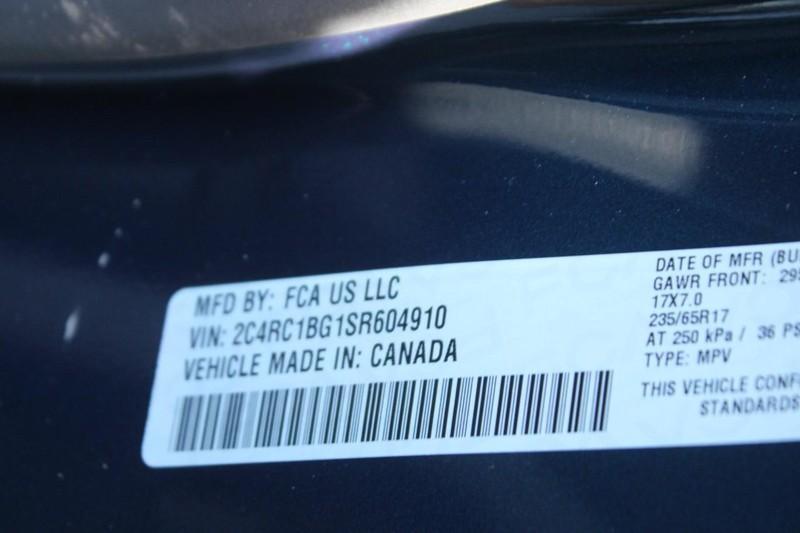 new 2025 Chrysler Pacifica car, priced at $41,247