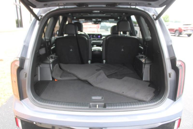 used 2024 Kia Telluride car, priced at $42,010