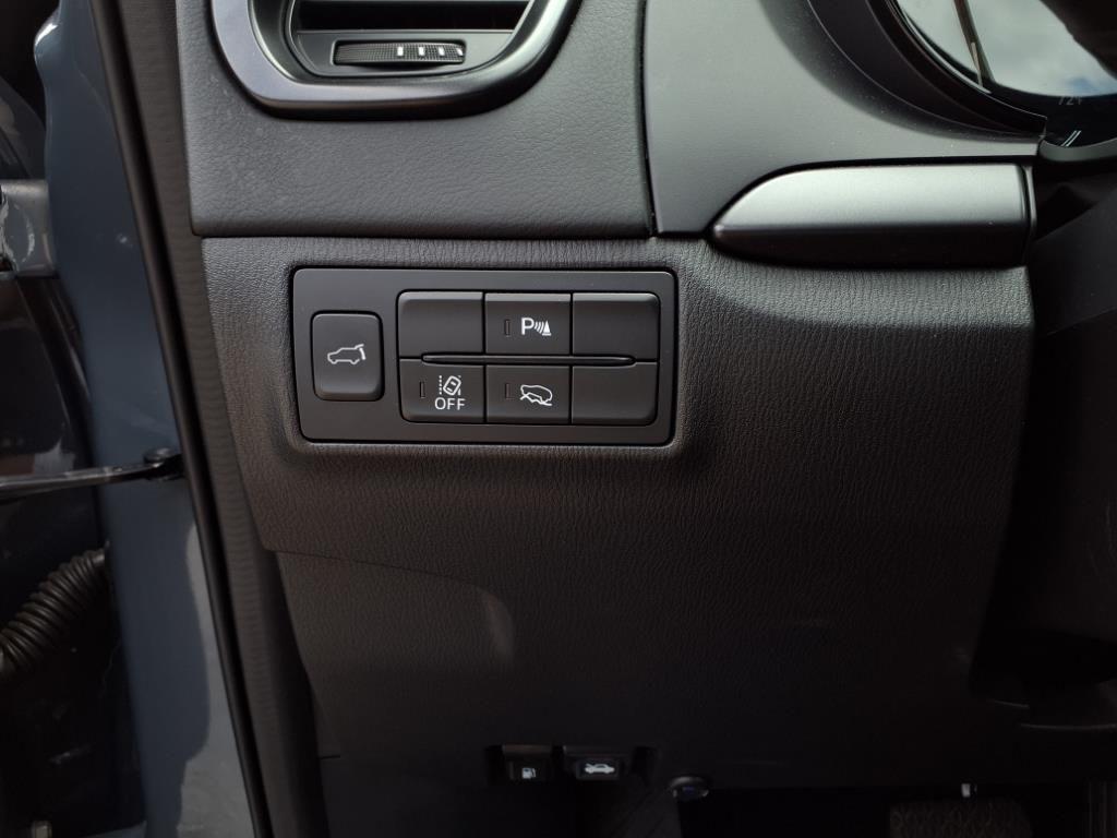 used 2023 Mazda CX-9 car, priced at $30,979