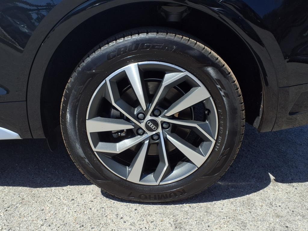 used 2021 Audi Q5 car, priced at $26,399