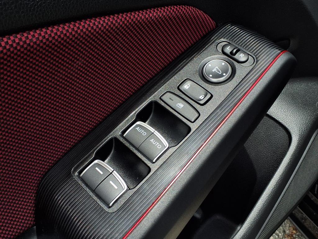 used 2025 Honda Civic Si car, priced at $31,376